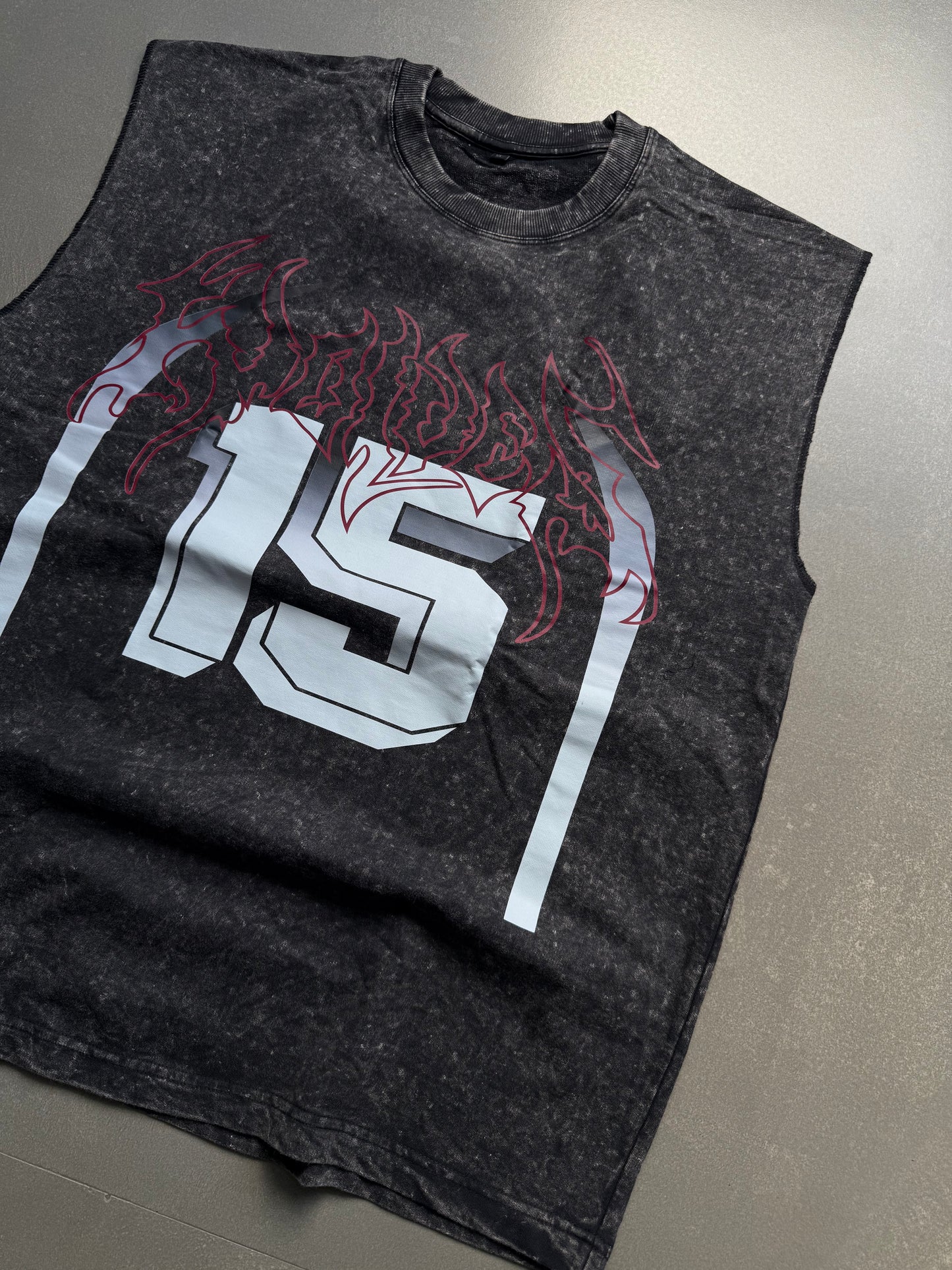 ELLC STUDIO ACID WASH SLEEVES TEE