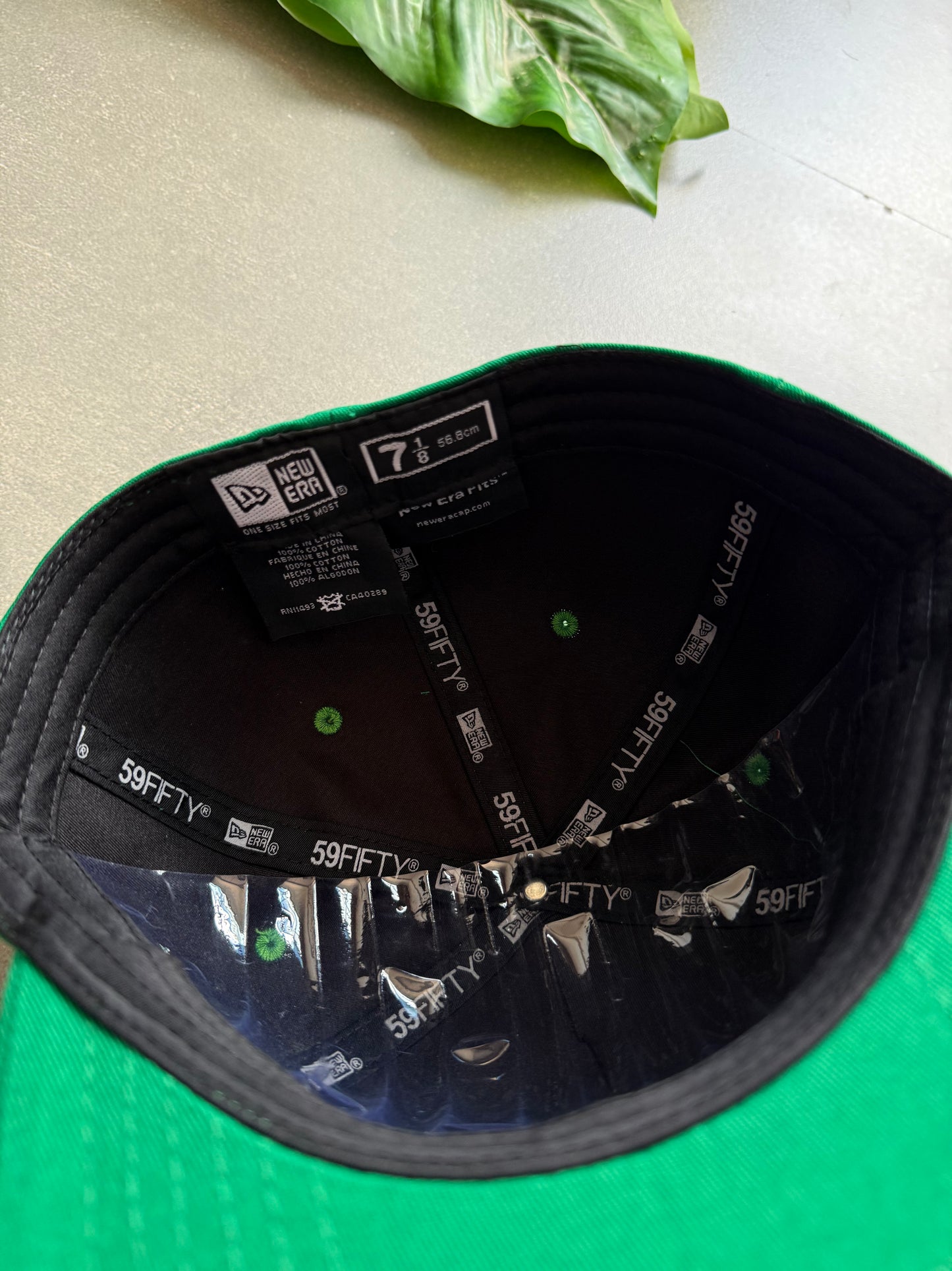 LA FITTED CAP