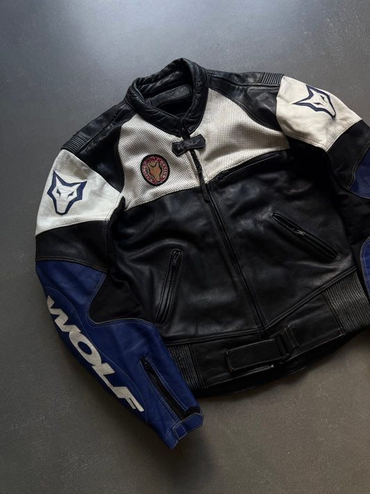 VINTAGE RARE WOLF LEATHER BIKER JACKET (Safety pads)
