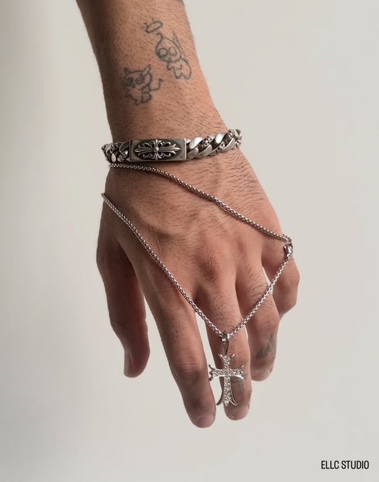 CROSS PENDANT