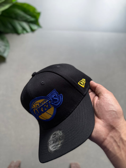 LAKERS ADJUSTABLE CAP