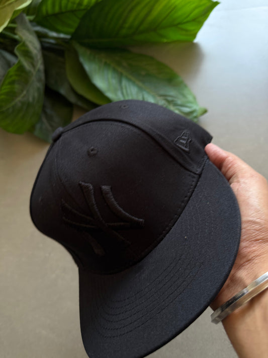 MLB YANKEES FITTED CAP