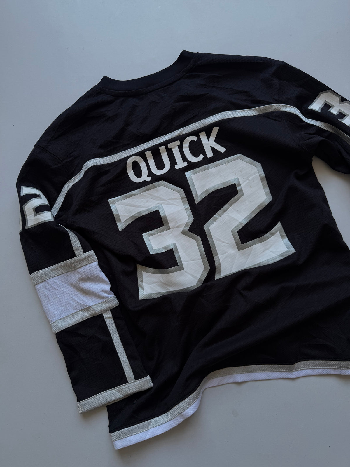 VINTAGE NHL FANATICS HOCKEY JERSEY