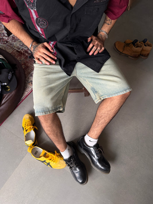 WASHED PISTACHIO SHORTS