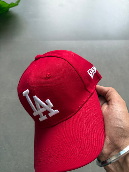 LA FITTED CAP
