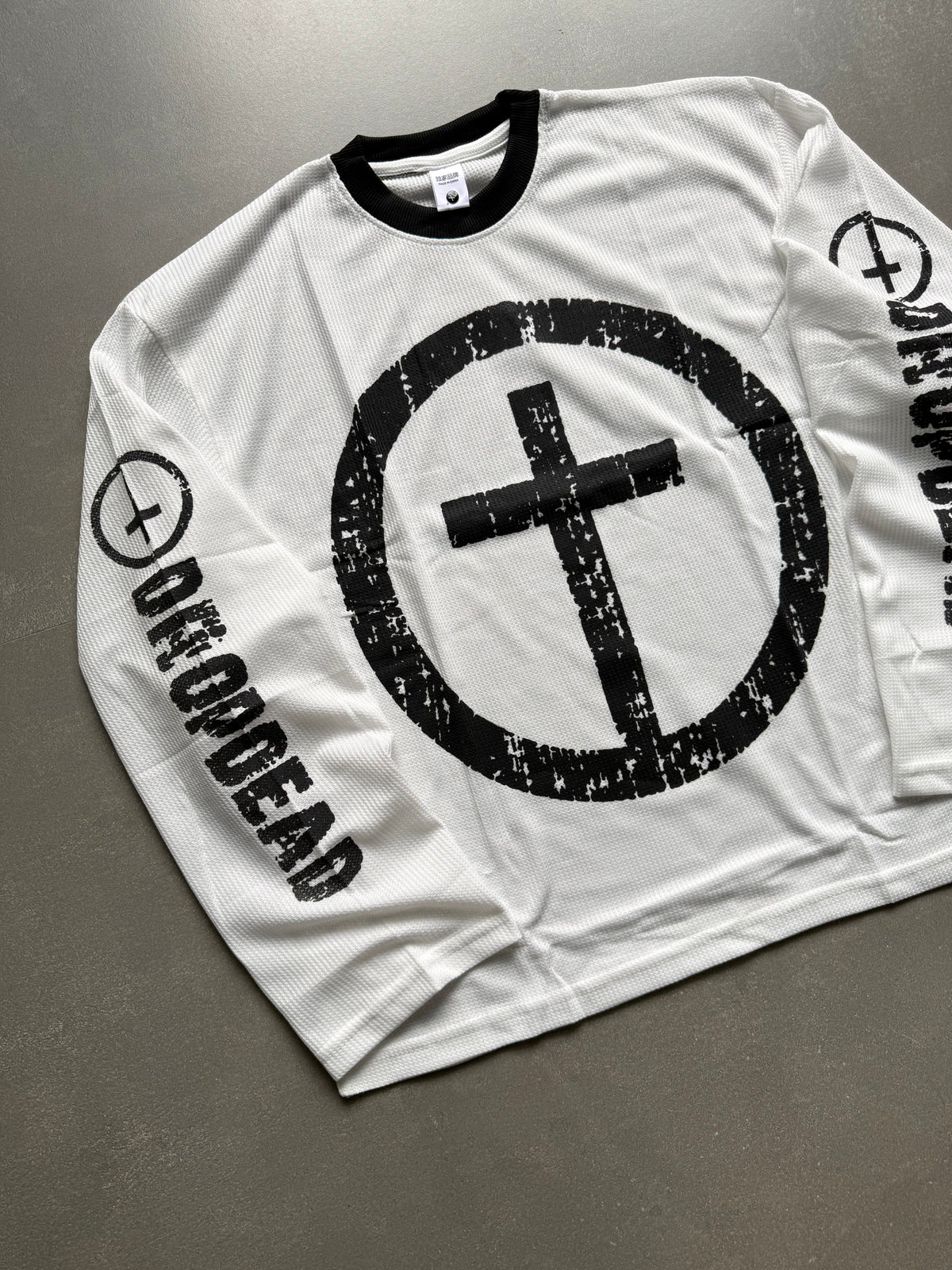 GRAPHIC WAFFLE TEE