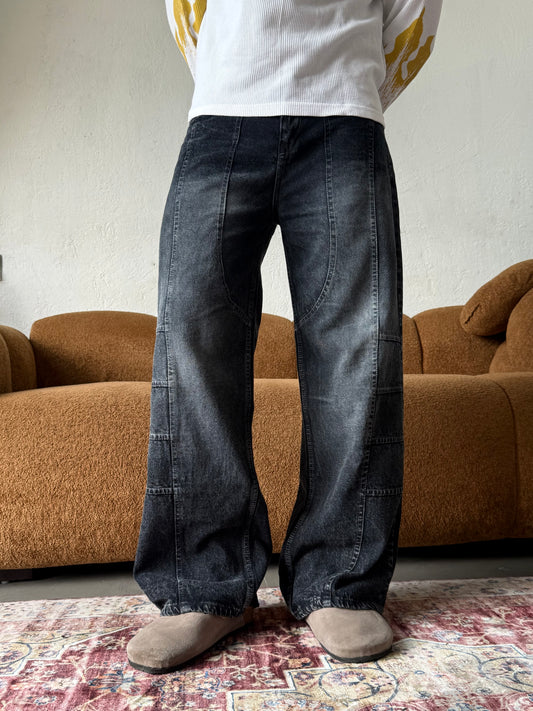 WASHED PANEL WIDE- LEG DENIM