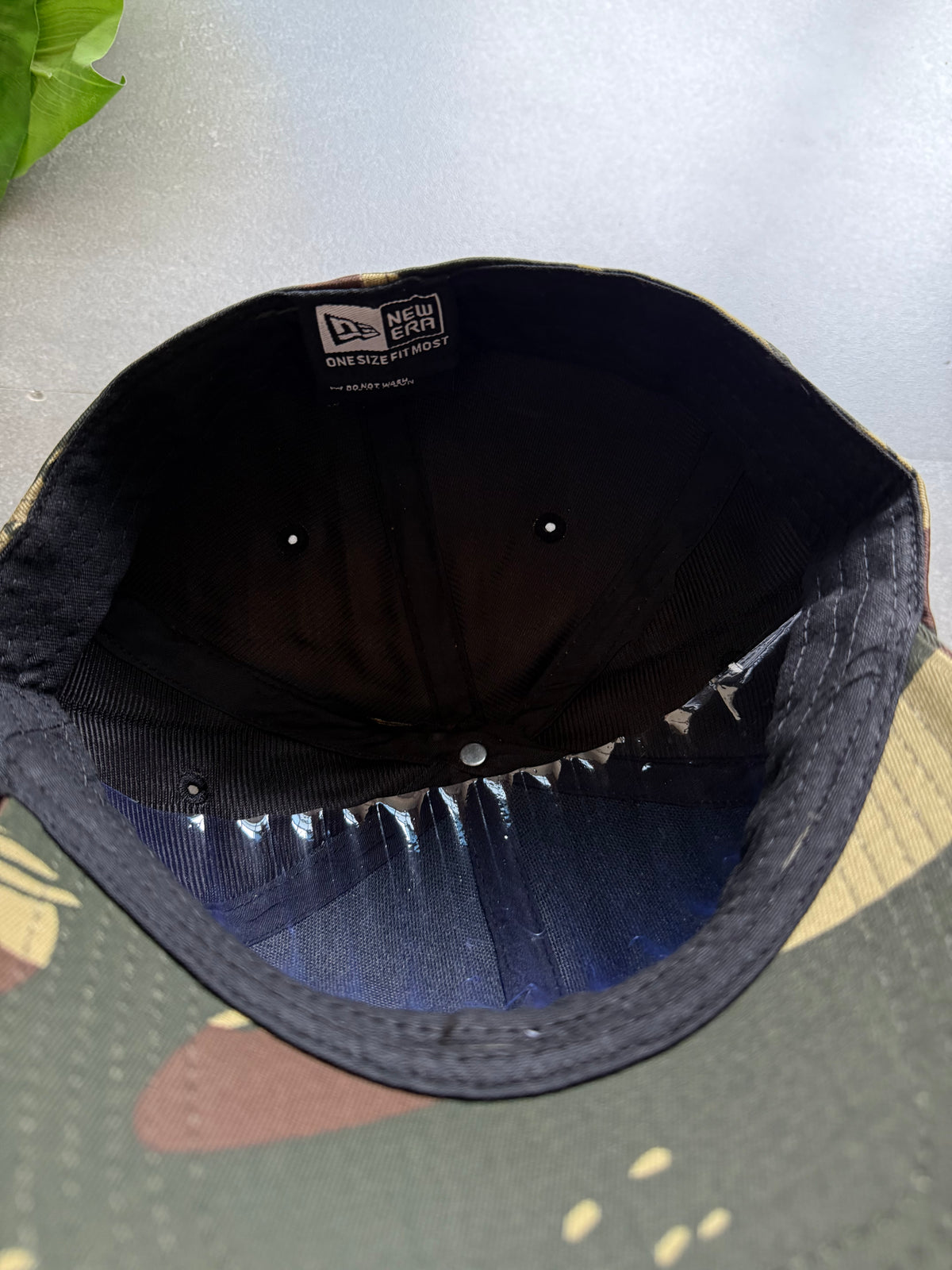 LA FITTED CAP