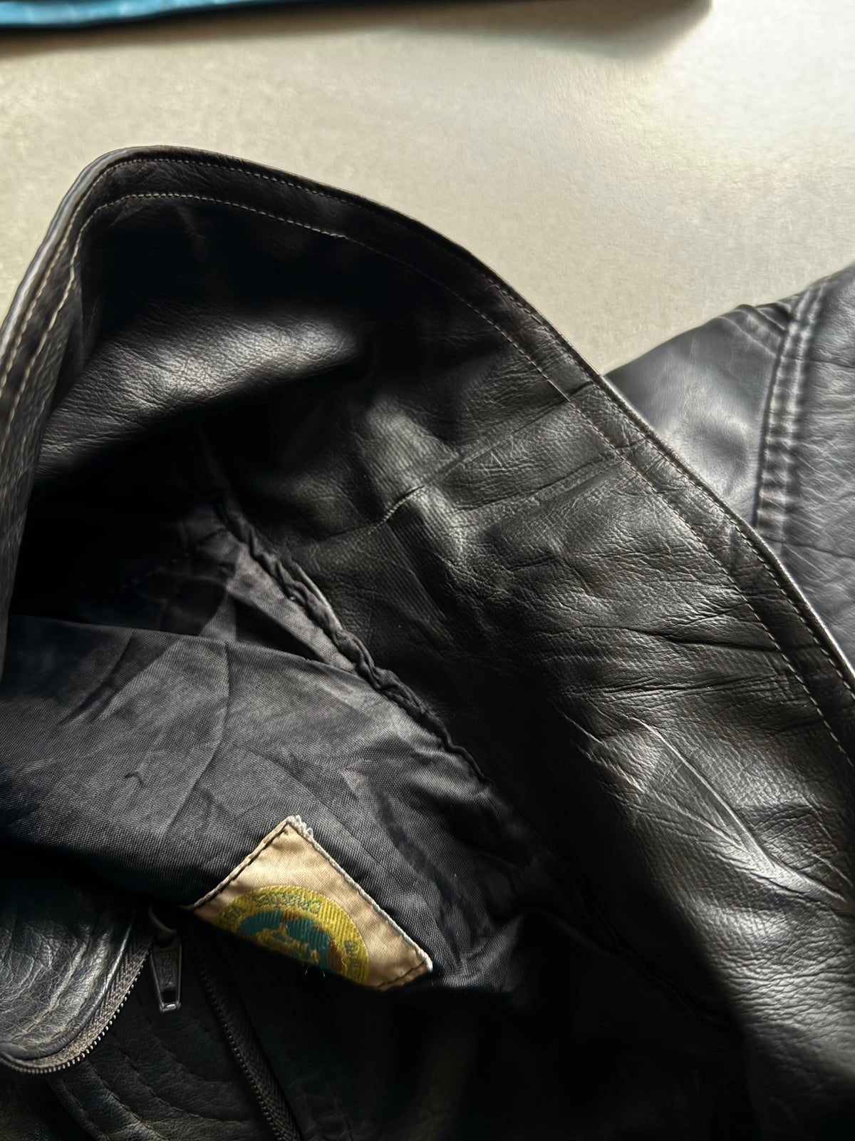 VINTAGE VOLTEX LEATHER JACKET