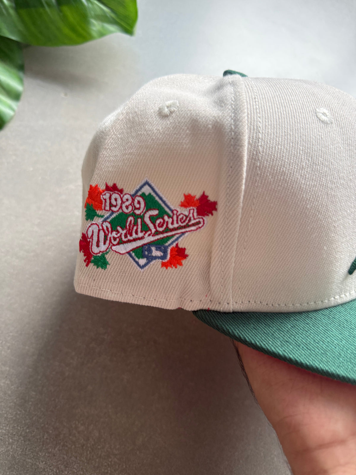 OAKLAND CUSTOMISED FITTED HAT