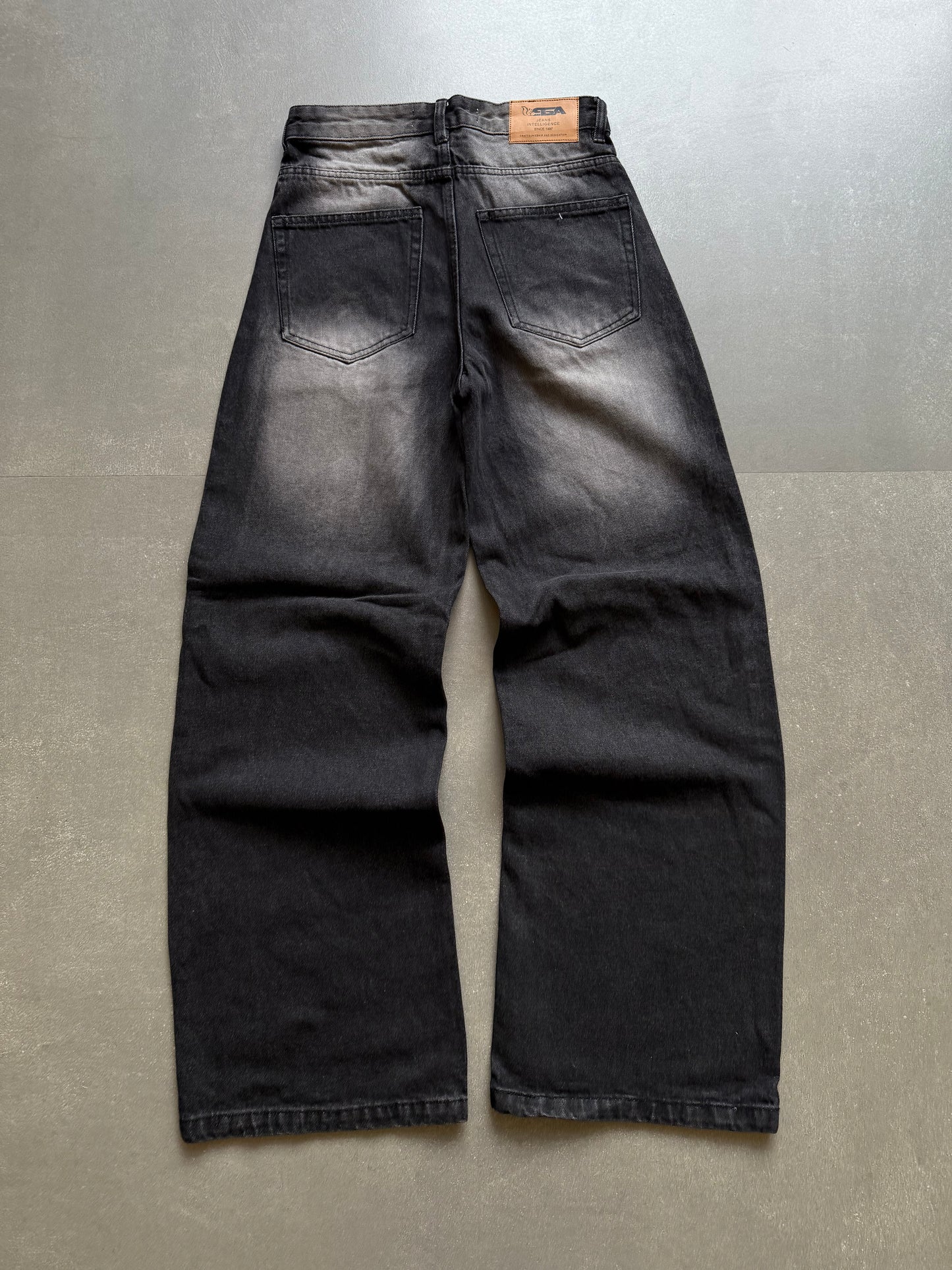 WASHED BAGGY DENIM