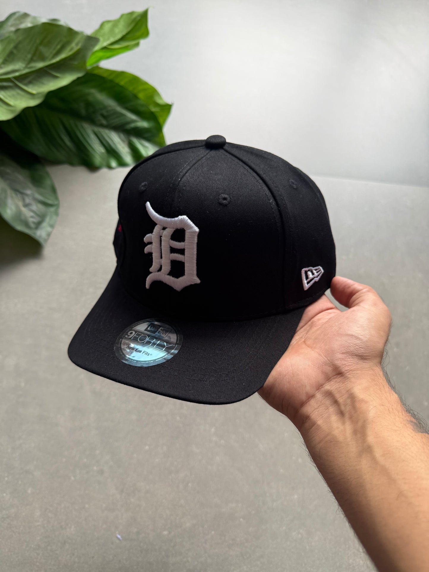D TIGER ADJUSTABLE CAP