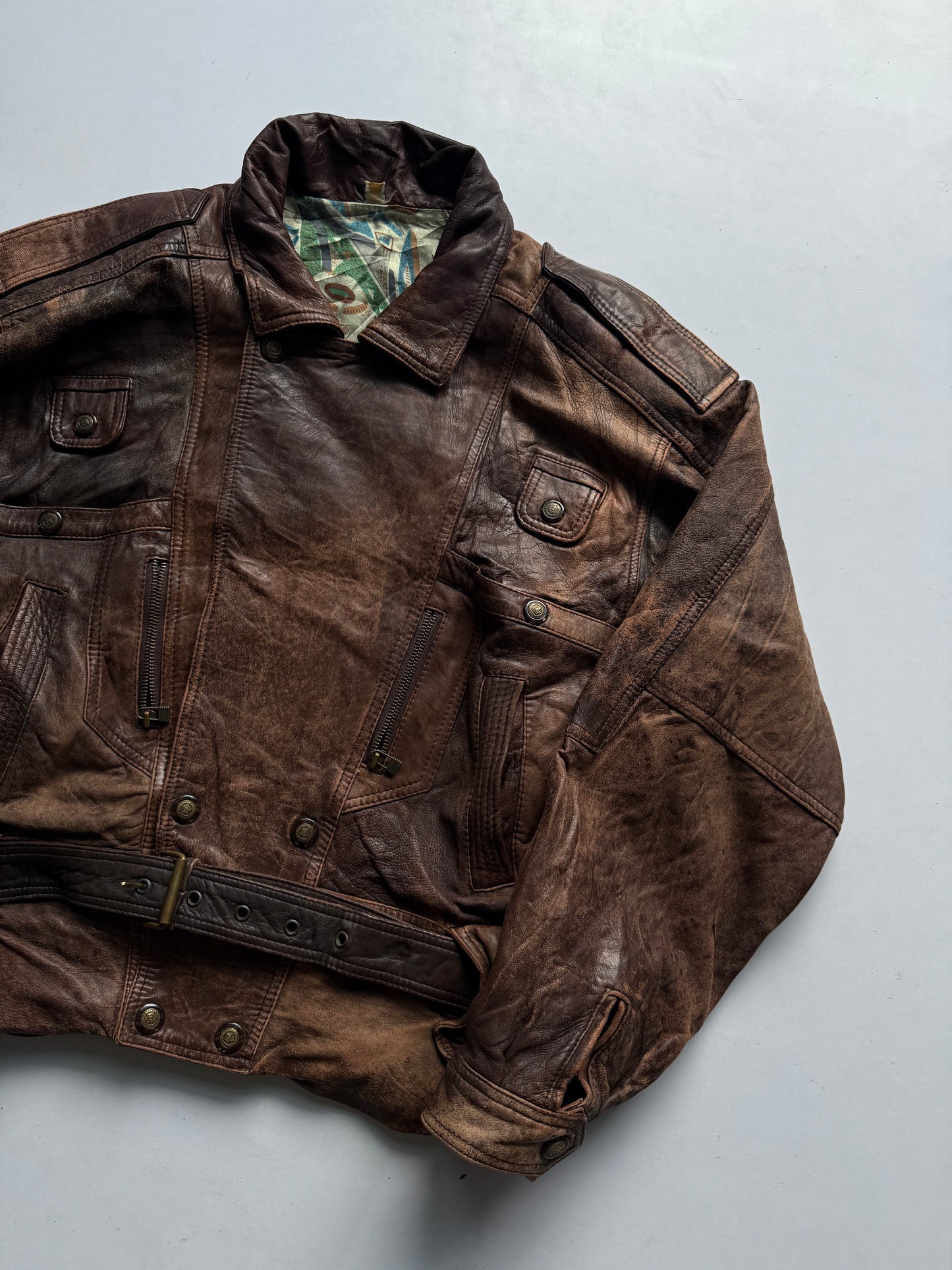 VINTAGE LEATHER JACKET