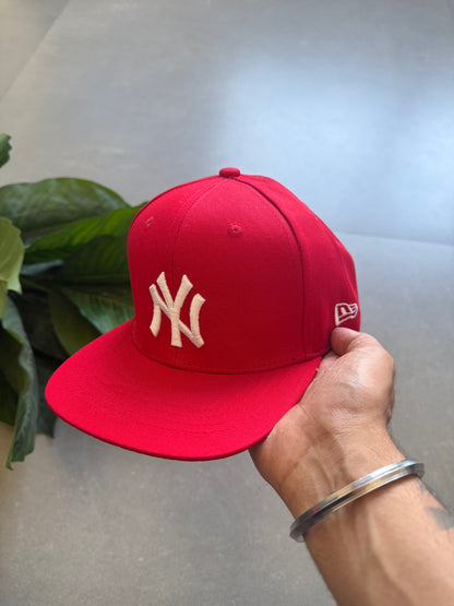 MLB YANKEES FITTED CAP