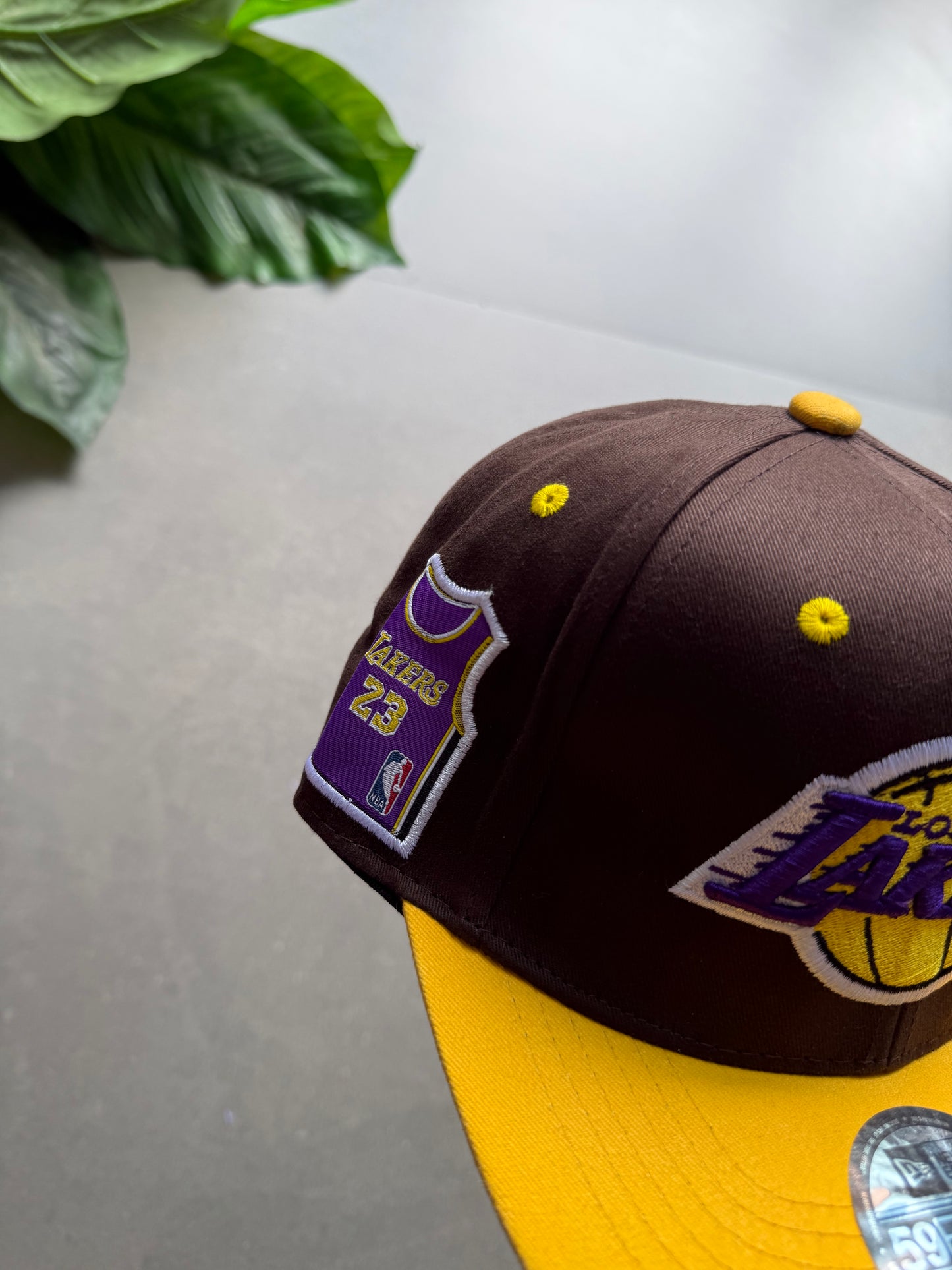 LAKERS ADJUSTABLE CAP