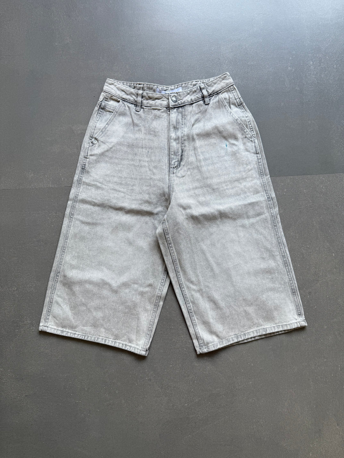 WASHED GREY JORTS
