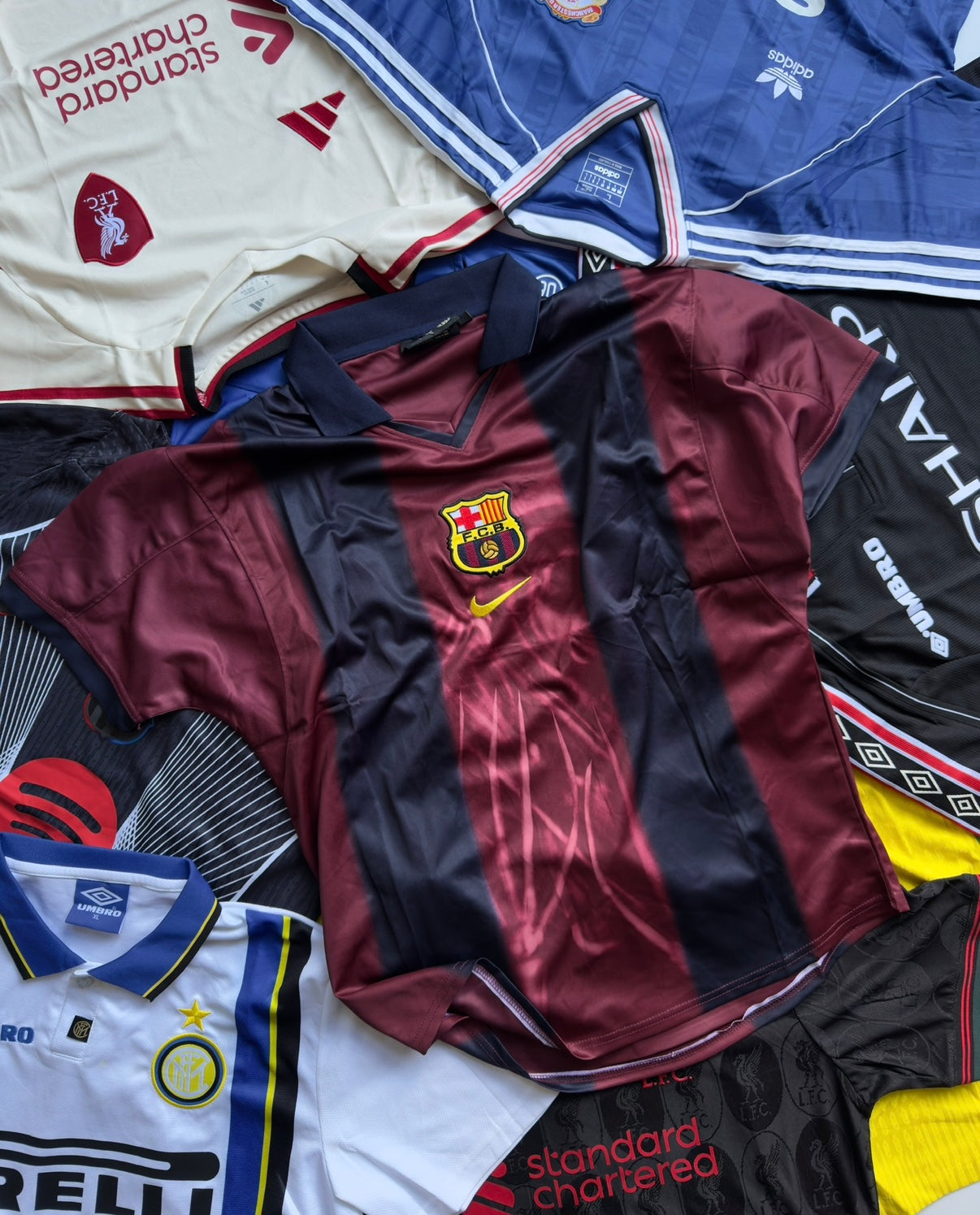 BARCA TRAVIS SCOTT JERSEY