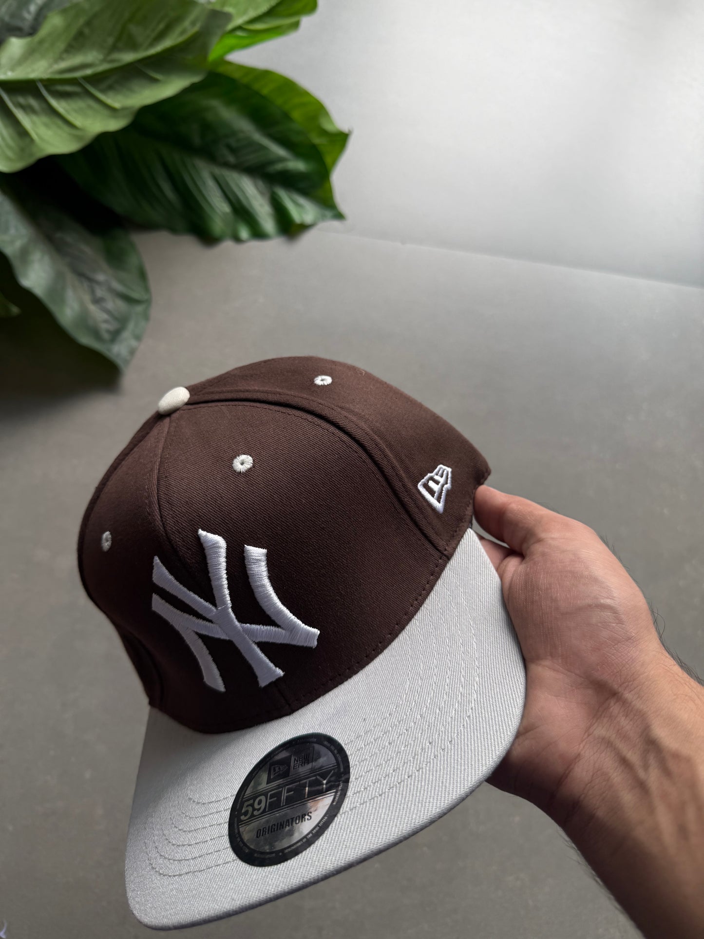 NY FITTED CAP