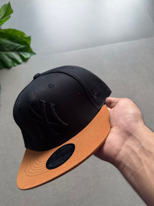 YANKEES FITTED CAP