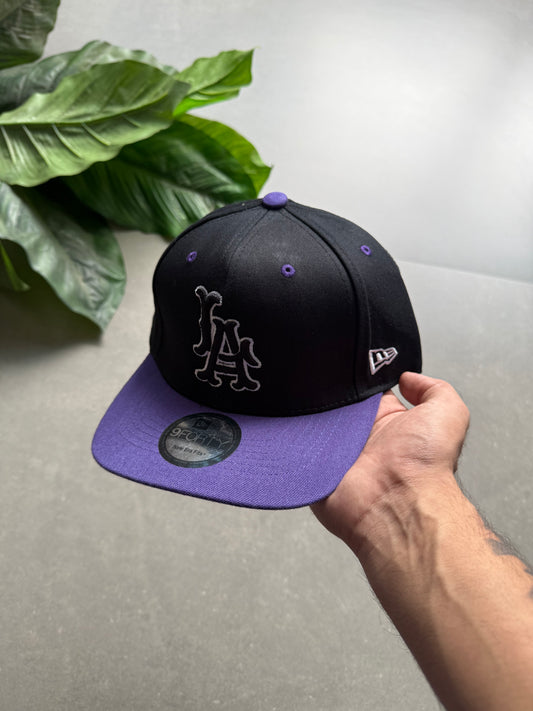 LA FITTED CAP