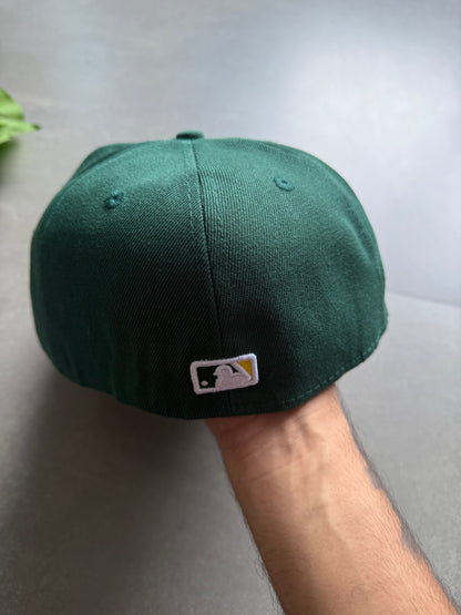 OAKLAND EMBROIDERED FITTED CAP