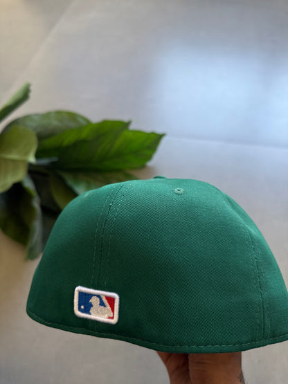 MLB OAKLAND FITTED CAP