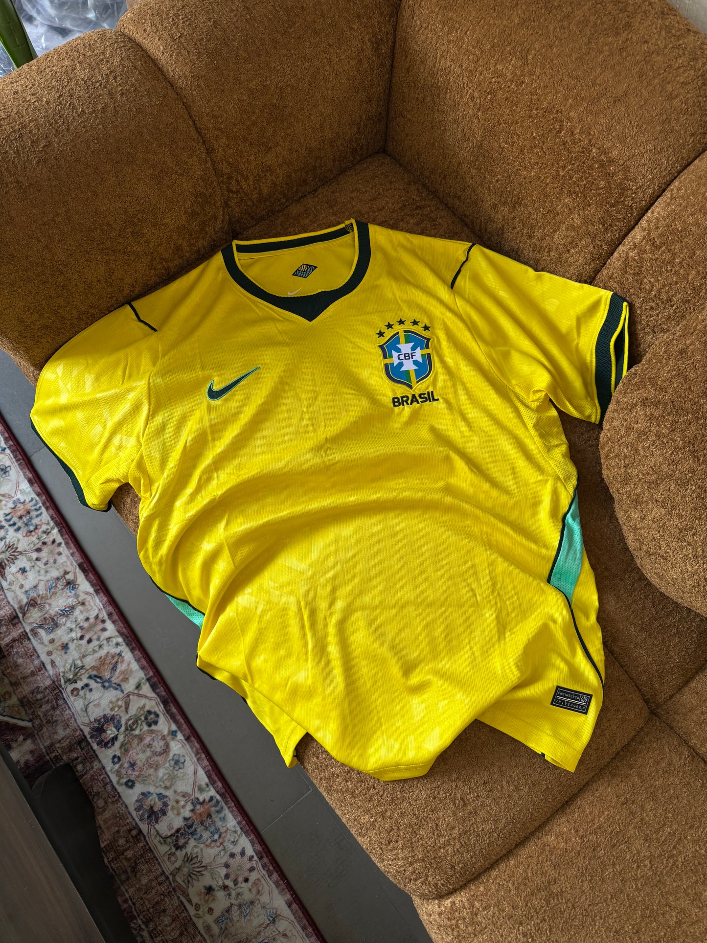 BRAZIL 26 FOOTBALL JERSEY