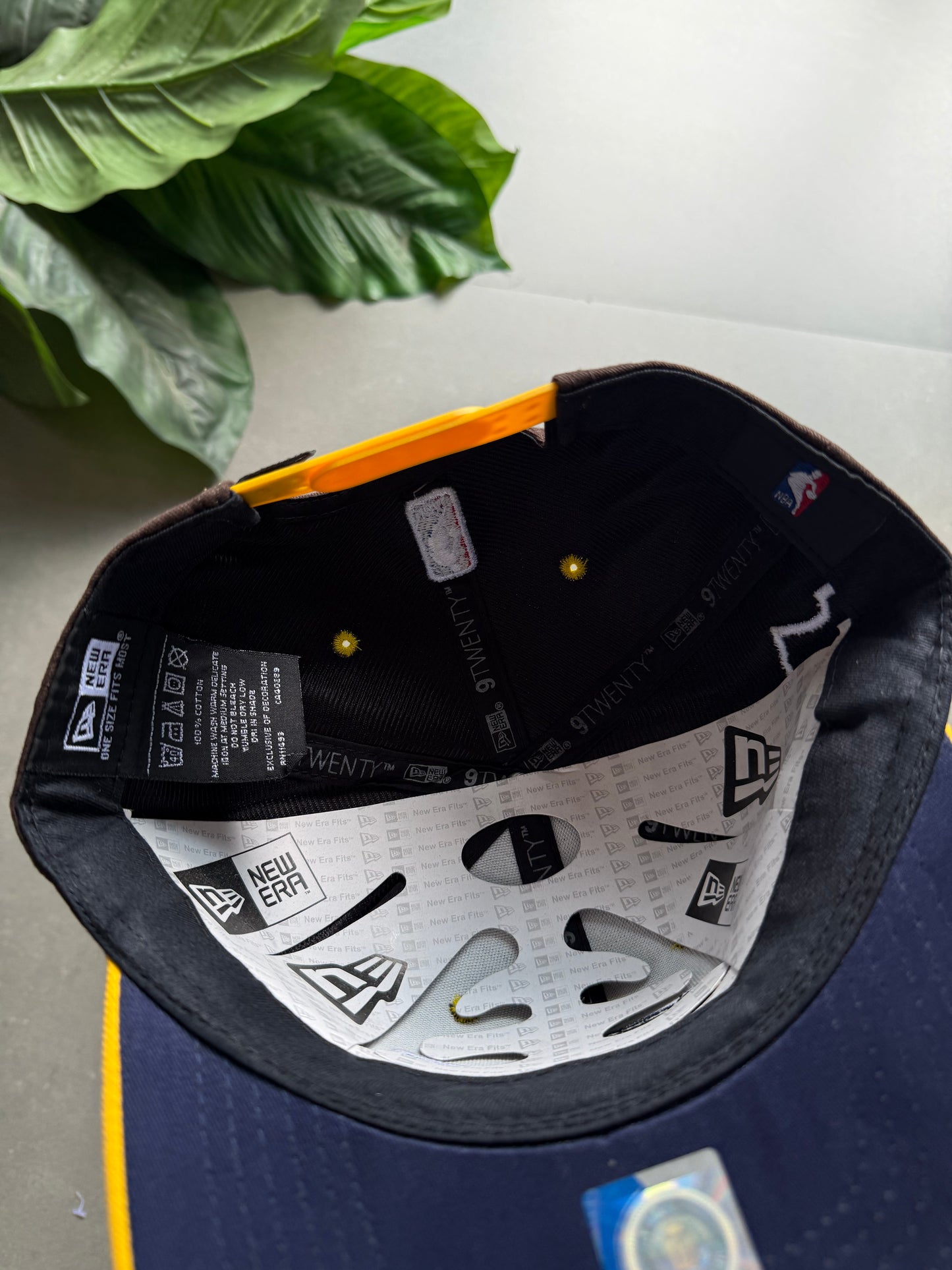 LAKERS ADJUSTABLE CAP