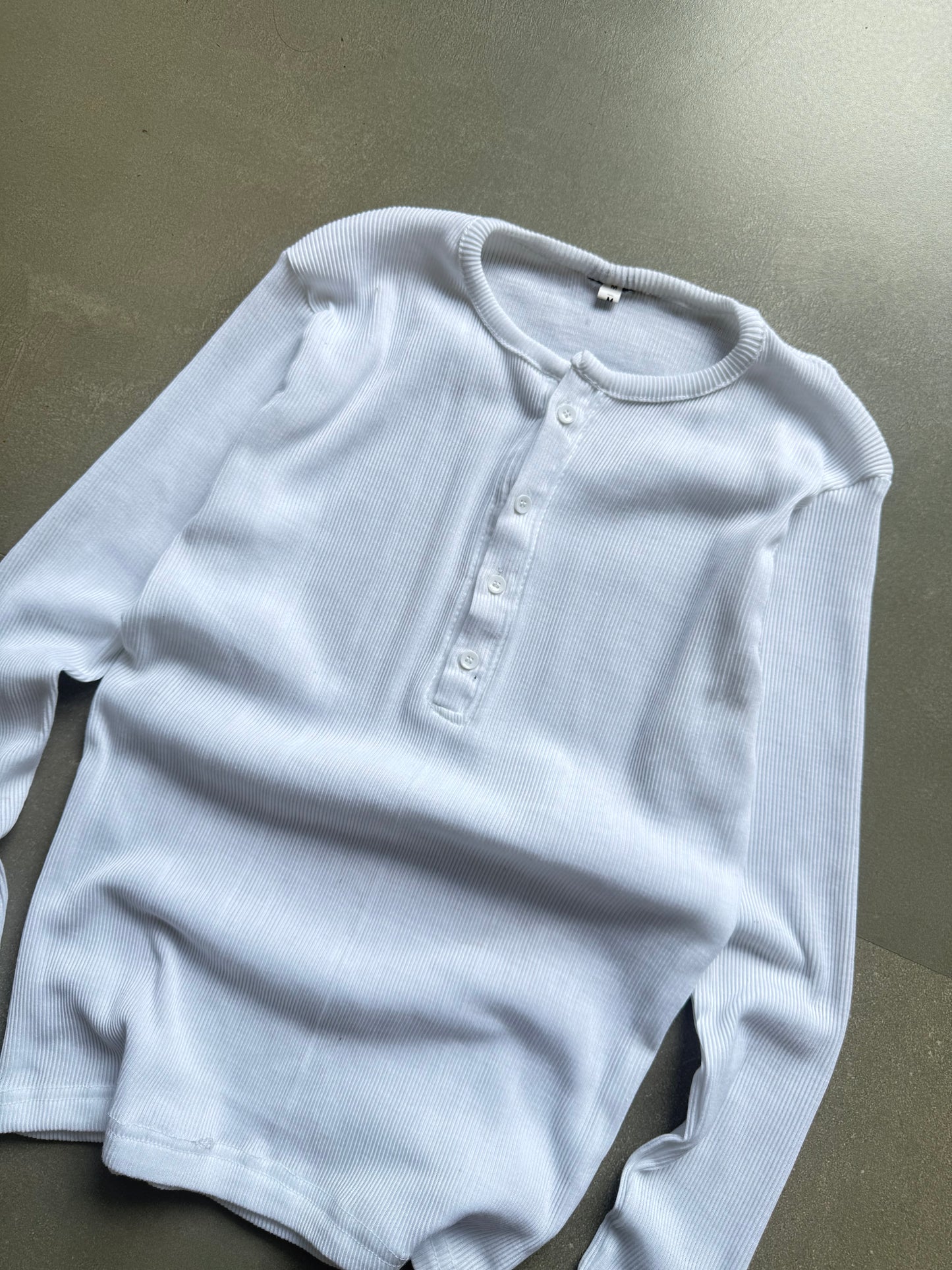 FITTED HENLEY