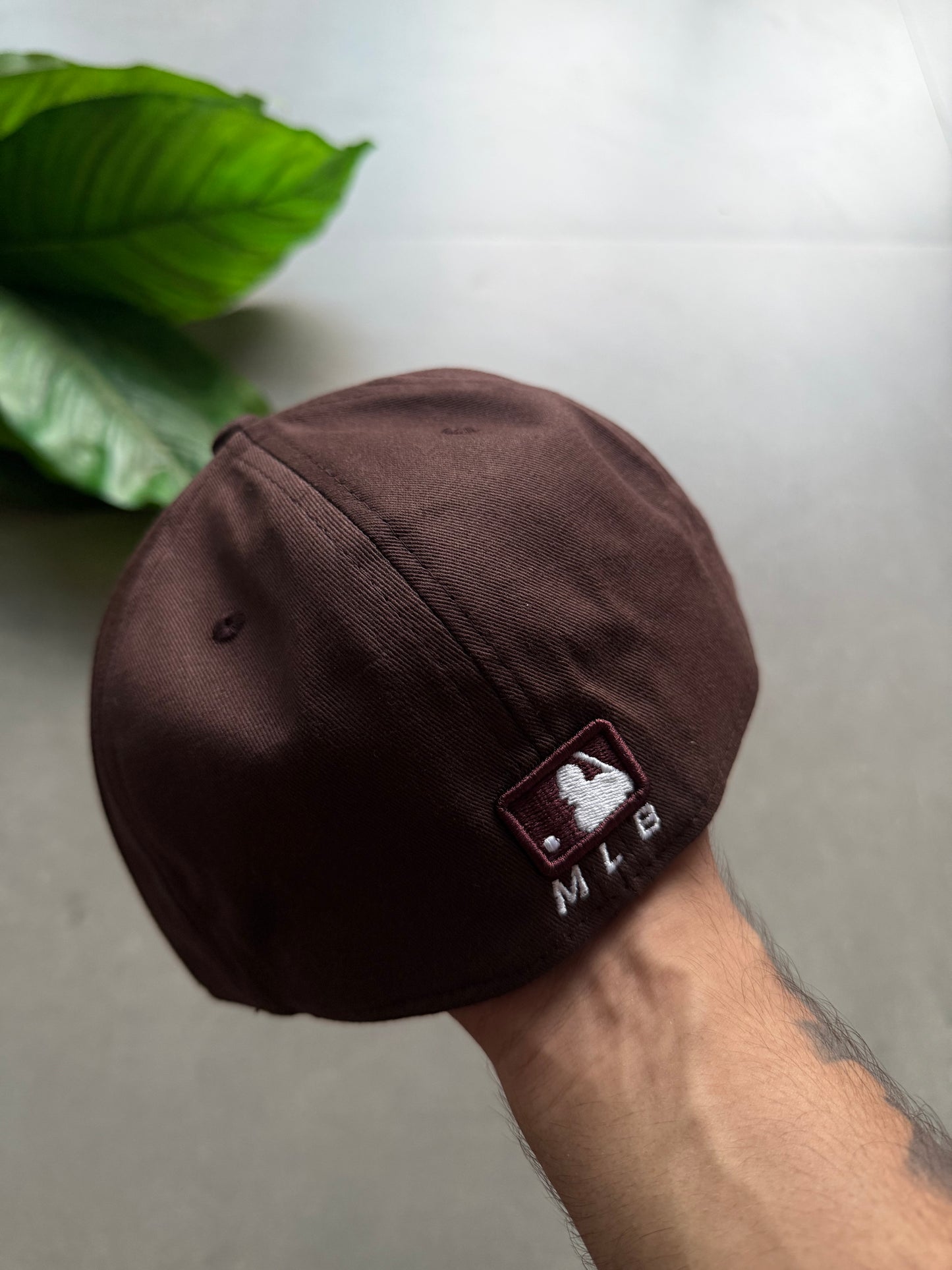 LA FITTED CAP