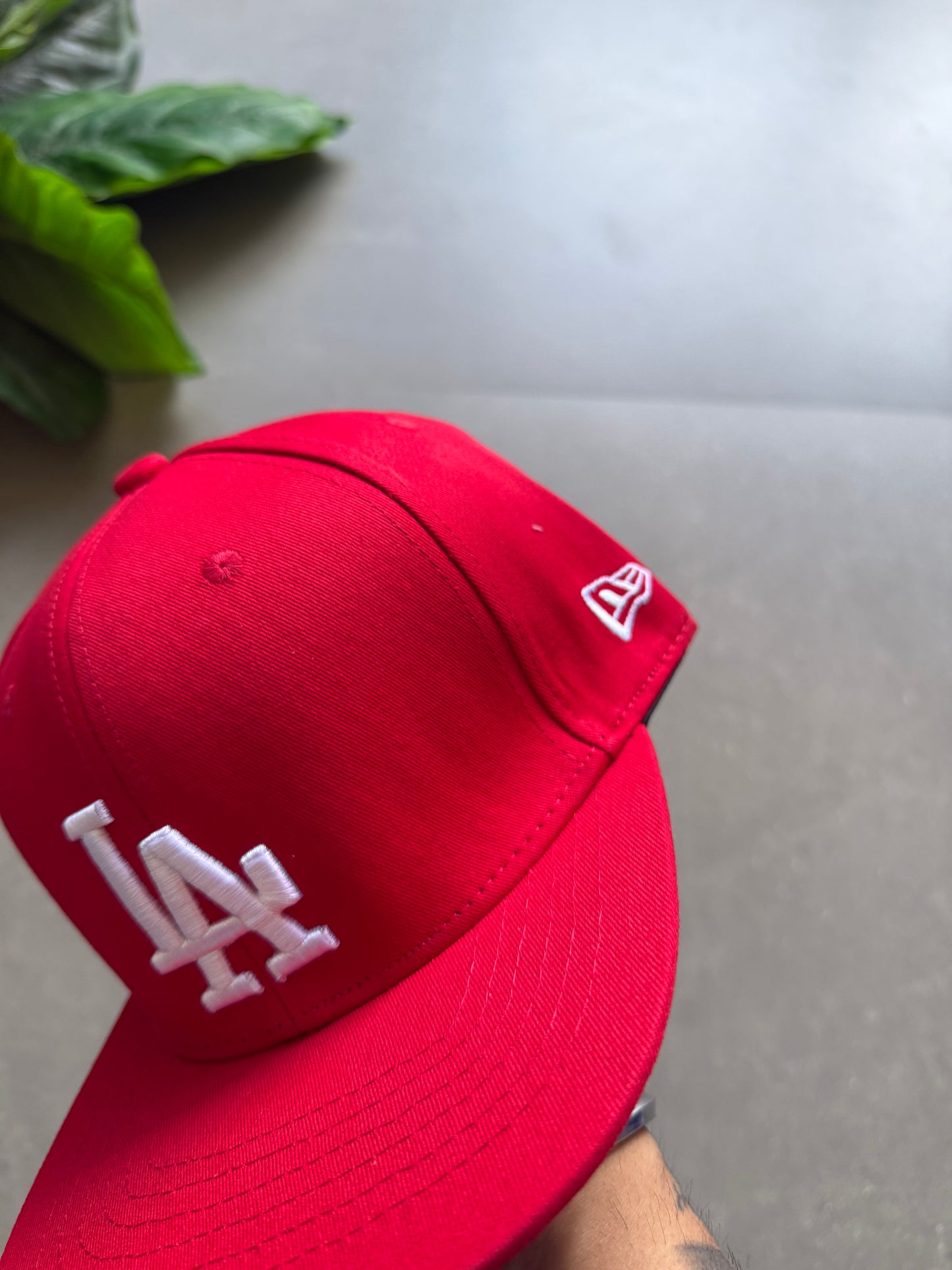 LA FITTED CAP