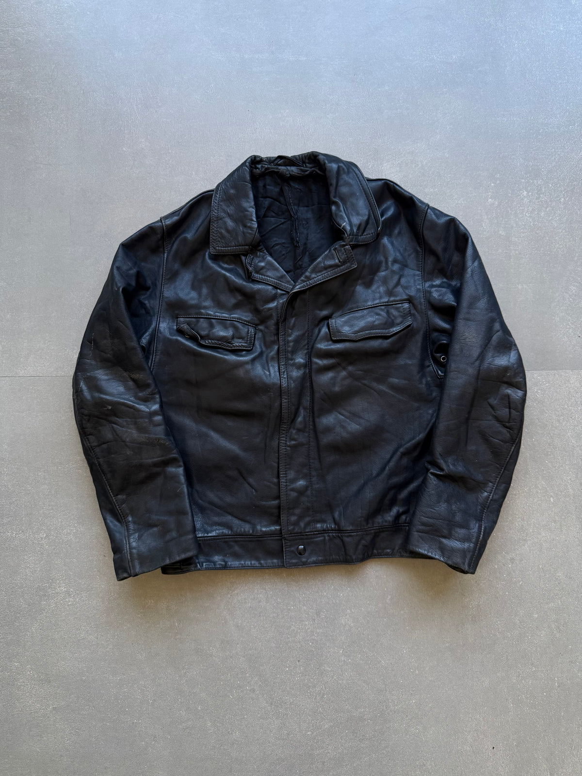 VINTAGE HEAVYWEIGHT LEATHER JACKET