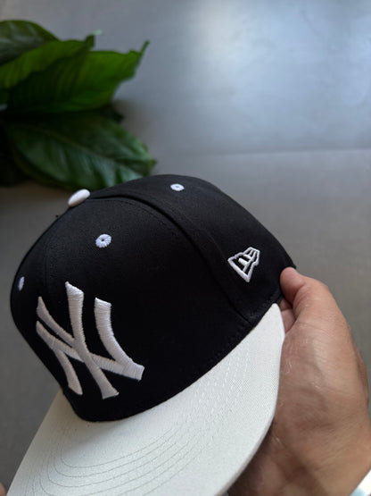 MLB YANKEES FITTED CAP