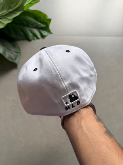 NY FITTED CAP