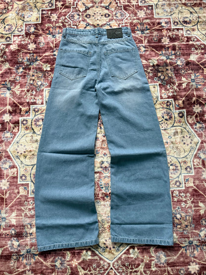 WIDE LEG DENIM