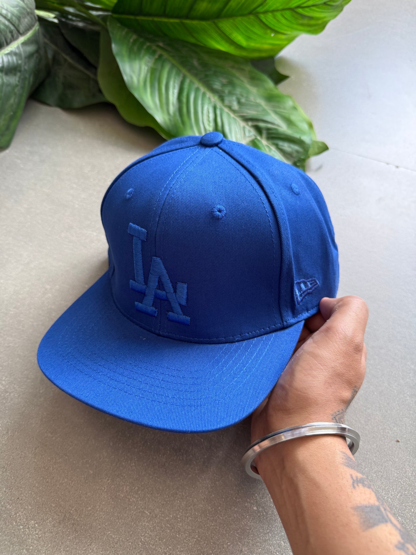 LA FITTED CAP