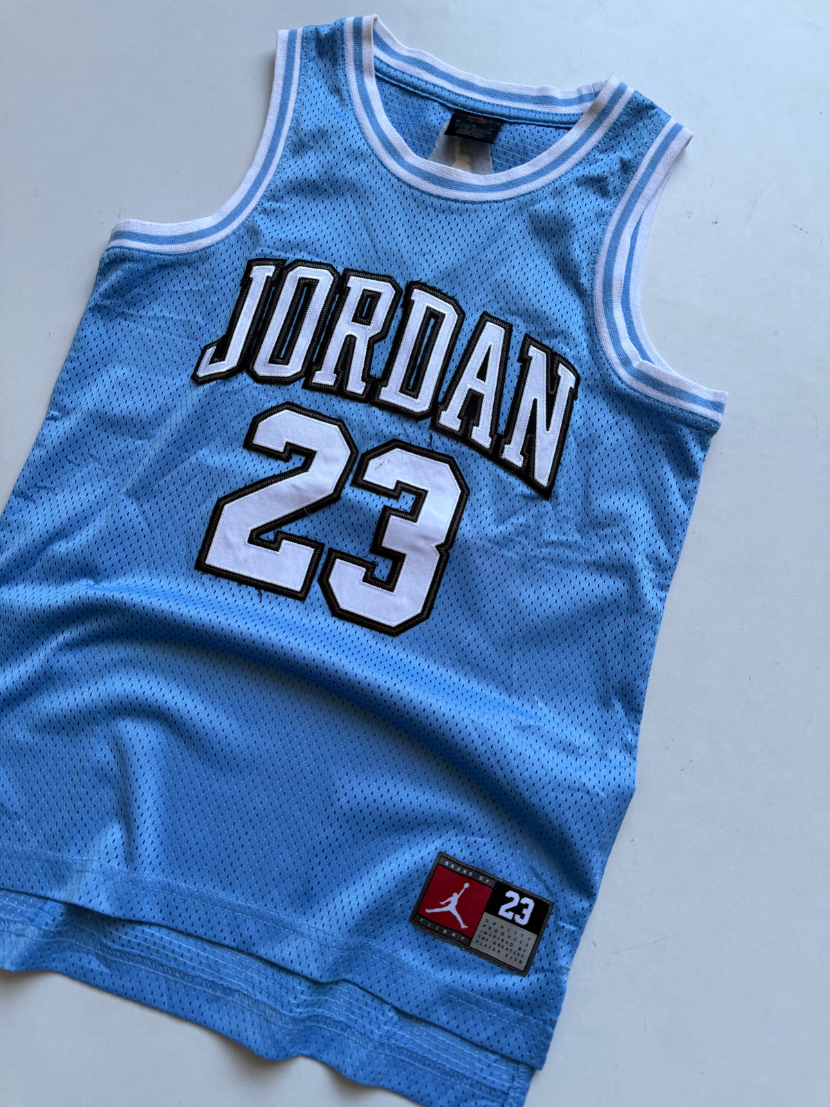 VINTAGE JORDAN 23 JERSEY