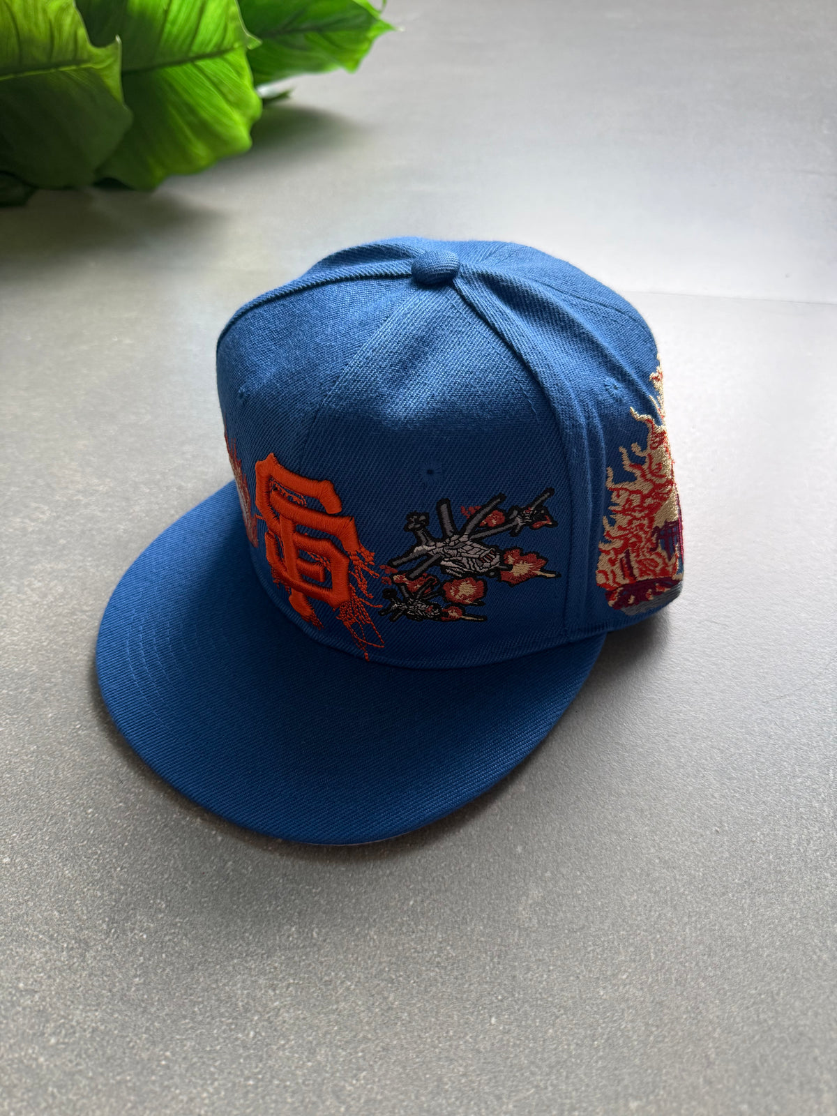 SOX EMBROIDERED FITTED CAP