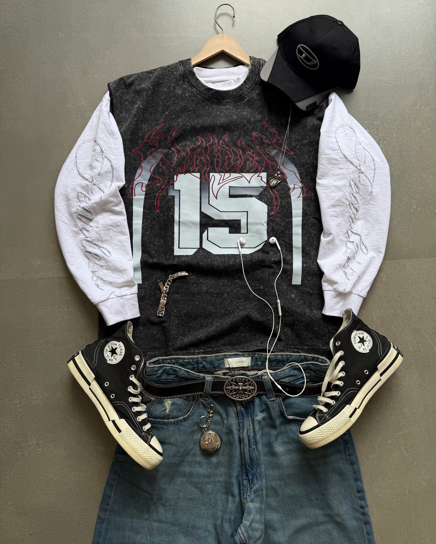 ELLC STUDIO ACID WASH SLEEVES TEE