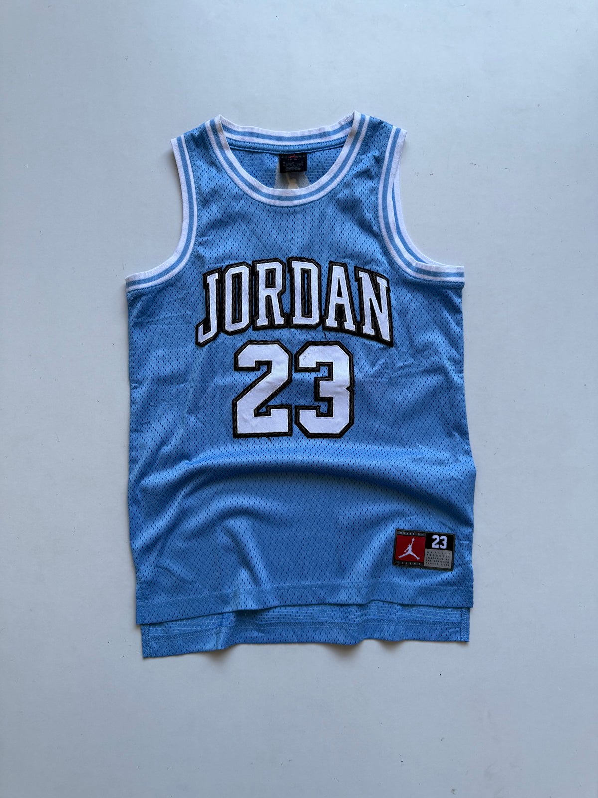 VINTAGE JORDAN 23 JERSEY