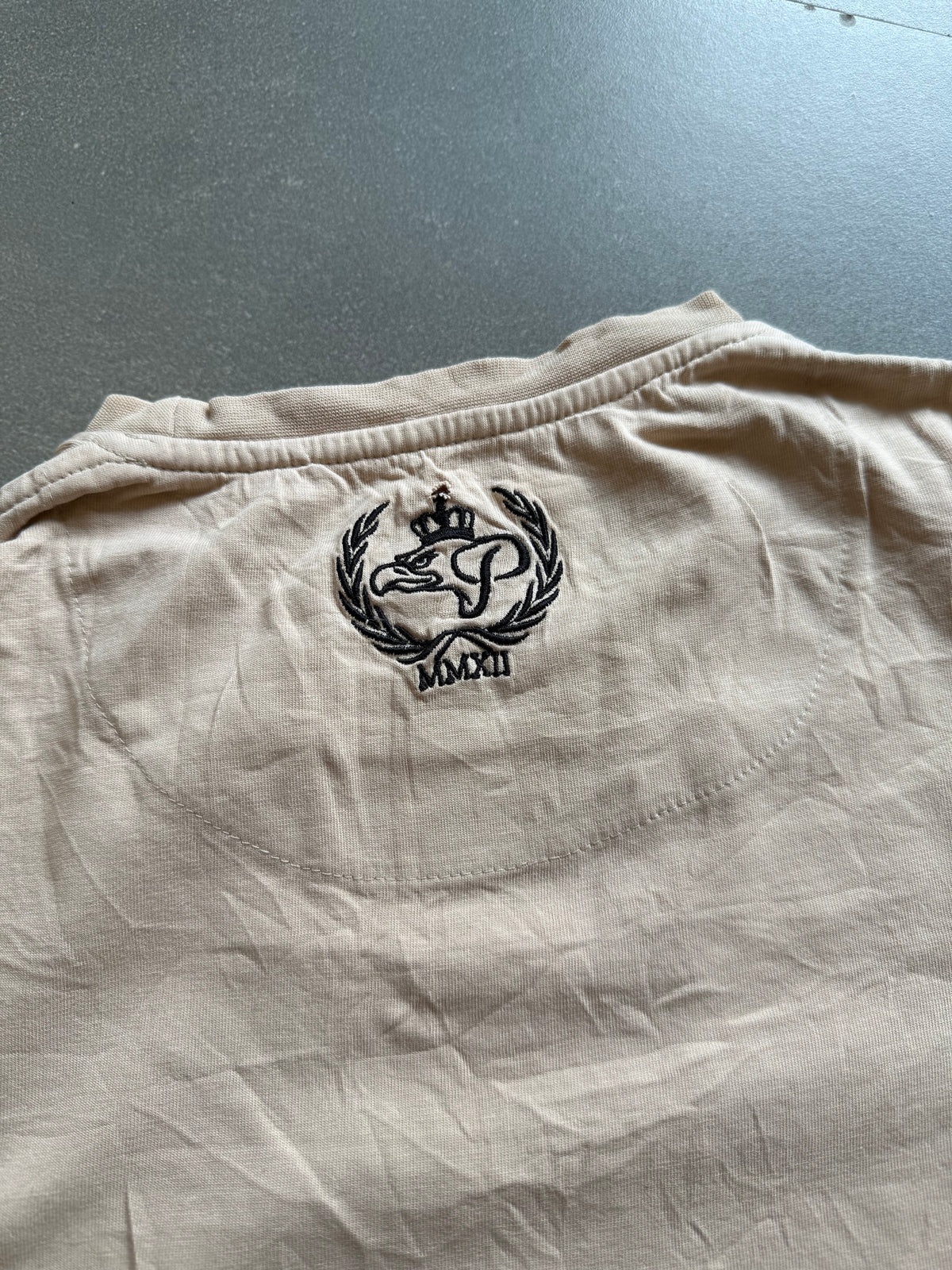 GRAPHIC TEE