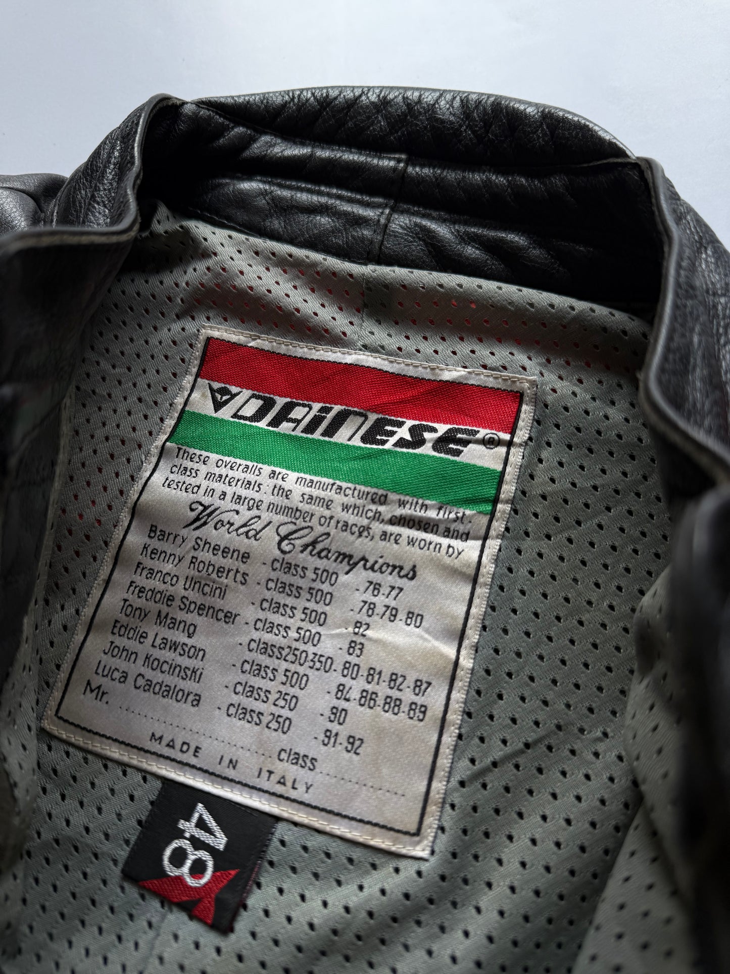 VINTAGE 90’s RARE DAINESE LEATHER RACING JACKET 
(Rare find) (Safety pads)