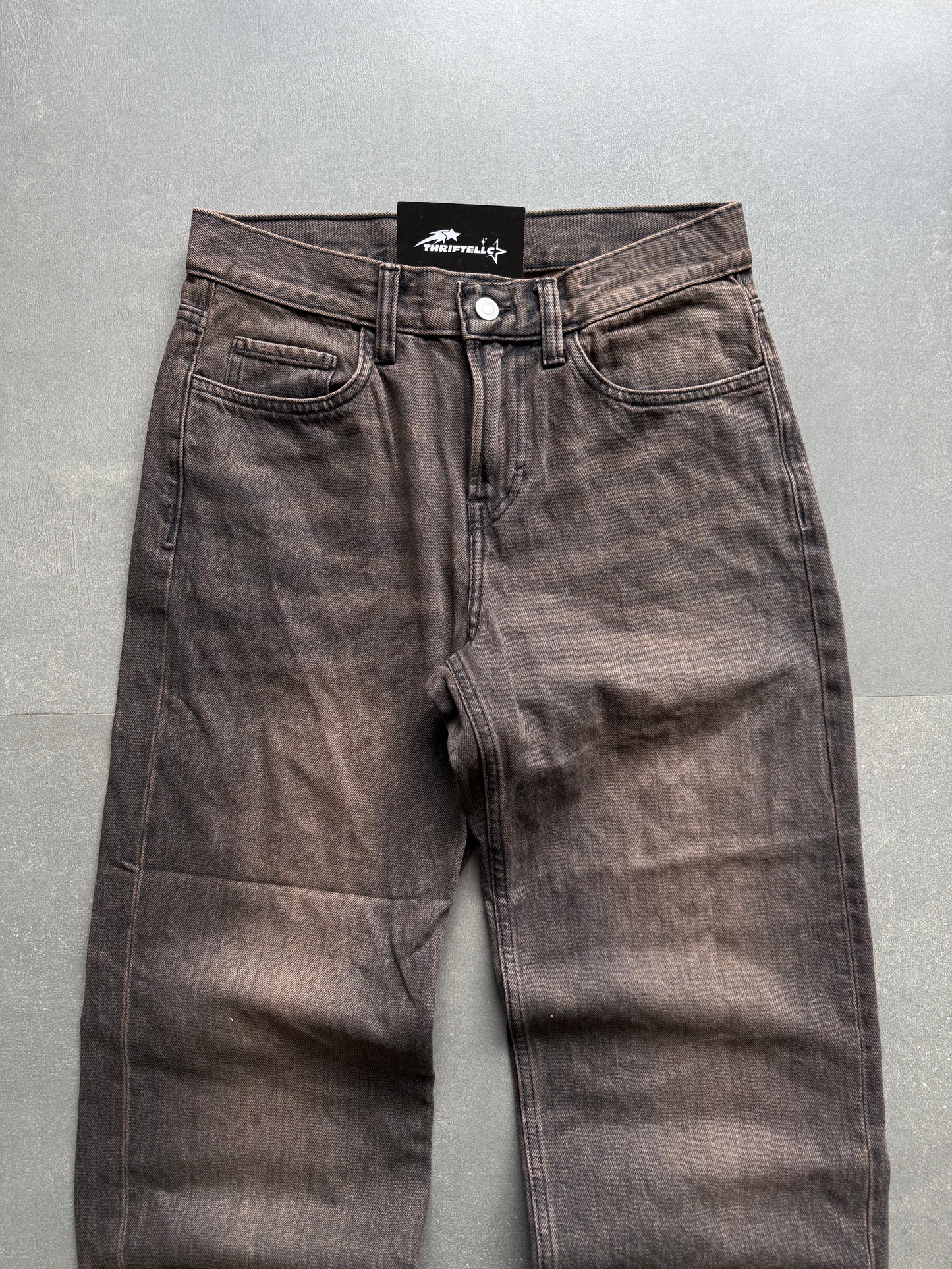 VINTAGE WASHED RELAXED FIT DENIM