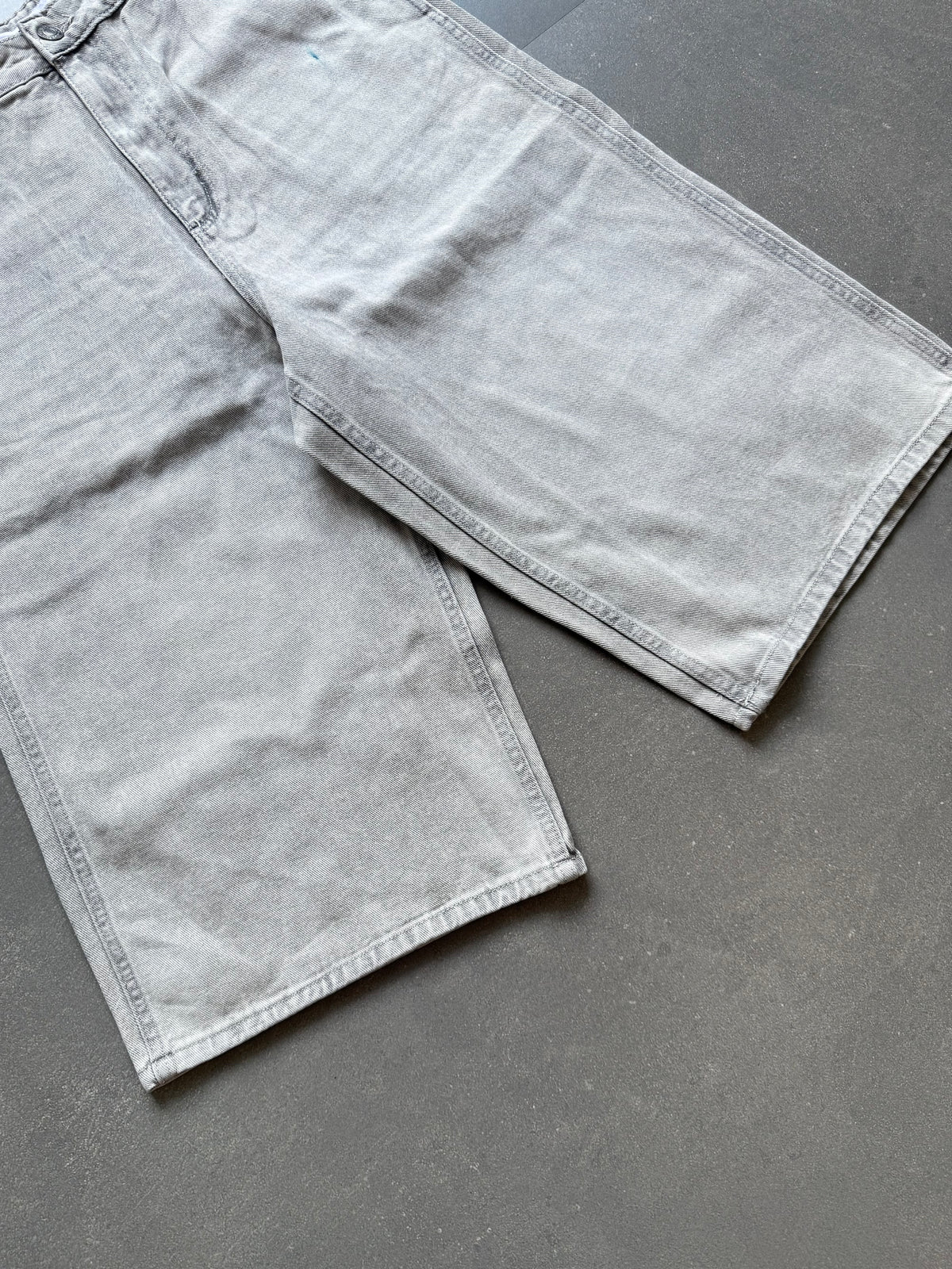 WASHED GREY JORTS