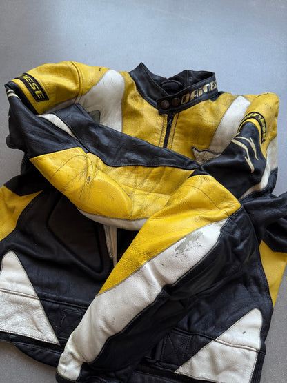 VINTAGE RARE DAINESE LEATHER BIKER JACKET (Safety pads)