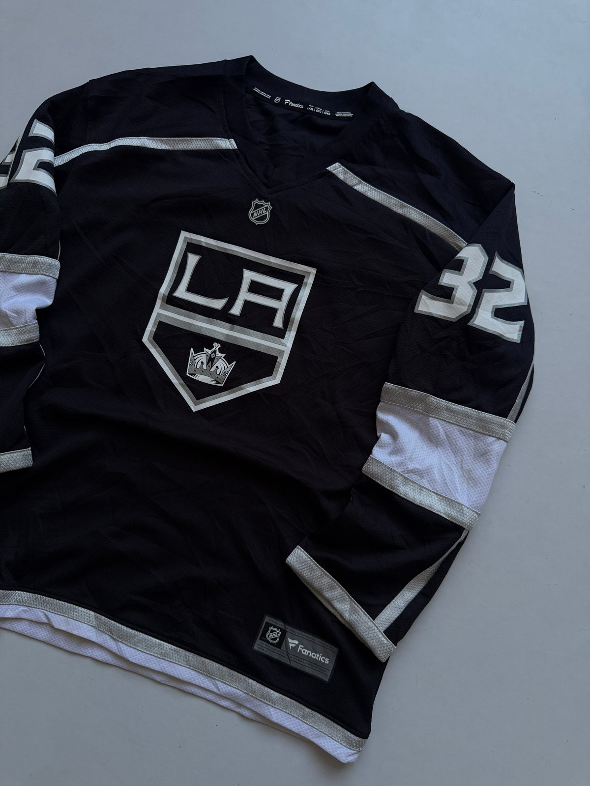 VINTAGE NHL FANATICS HOCKEY JERSEY