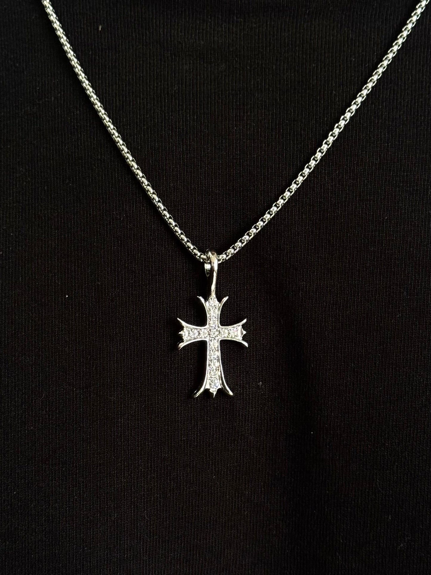 CROSS PENDANT