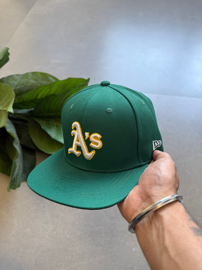 MLB OAKLAND FITTED CAP