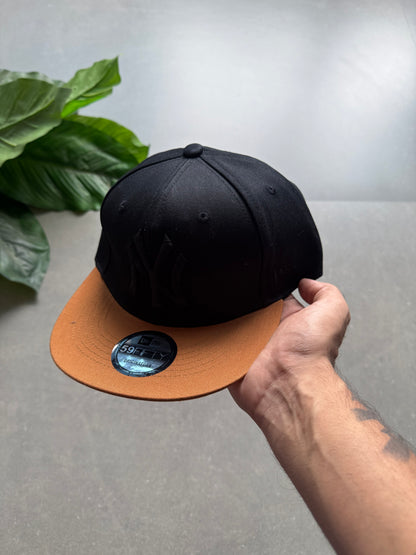 YANKEES FITTED CAP