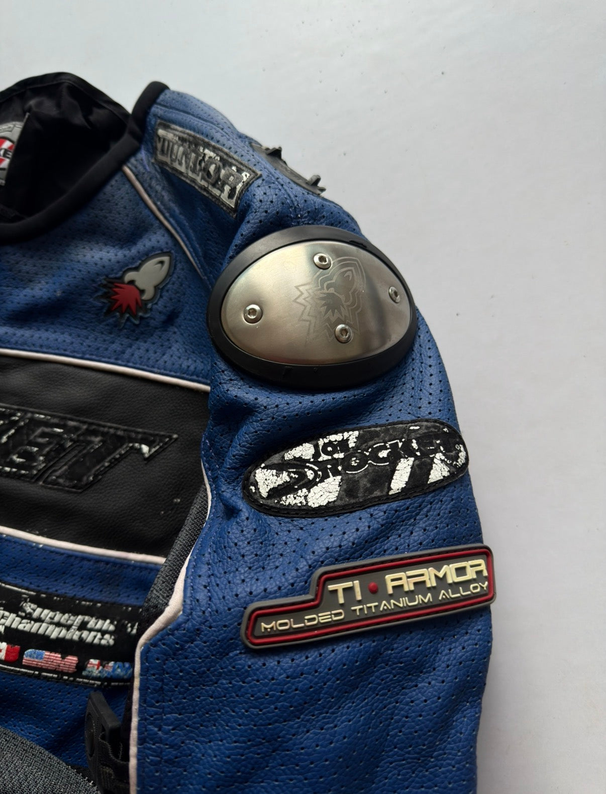 VINTAGE RARE JOE ROCKET LEATHER RACING JACKET (safety pads)